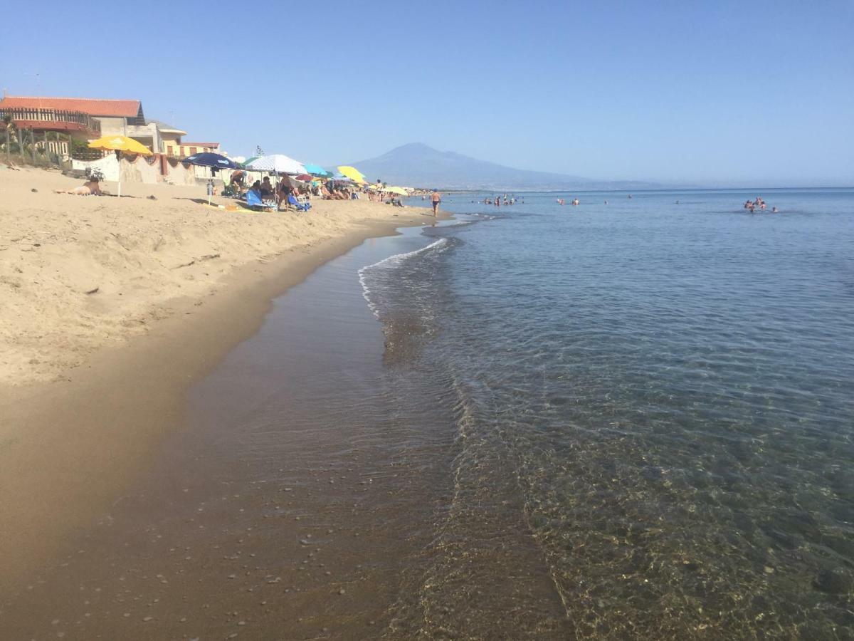 Paradiso Fronte Mare Agnone Bagni Exterior photo